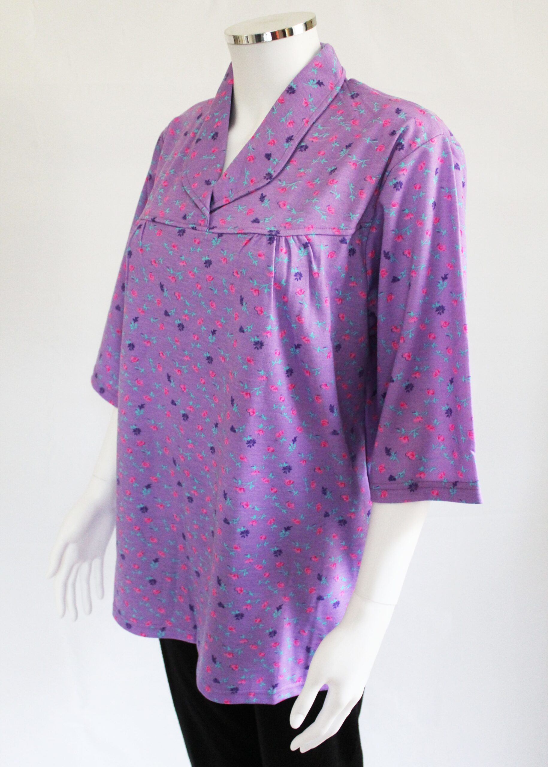 Rowena Petal Back Short Sleeve Blouse - Lilac Bud VAT relief