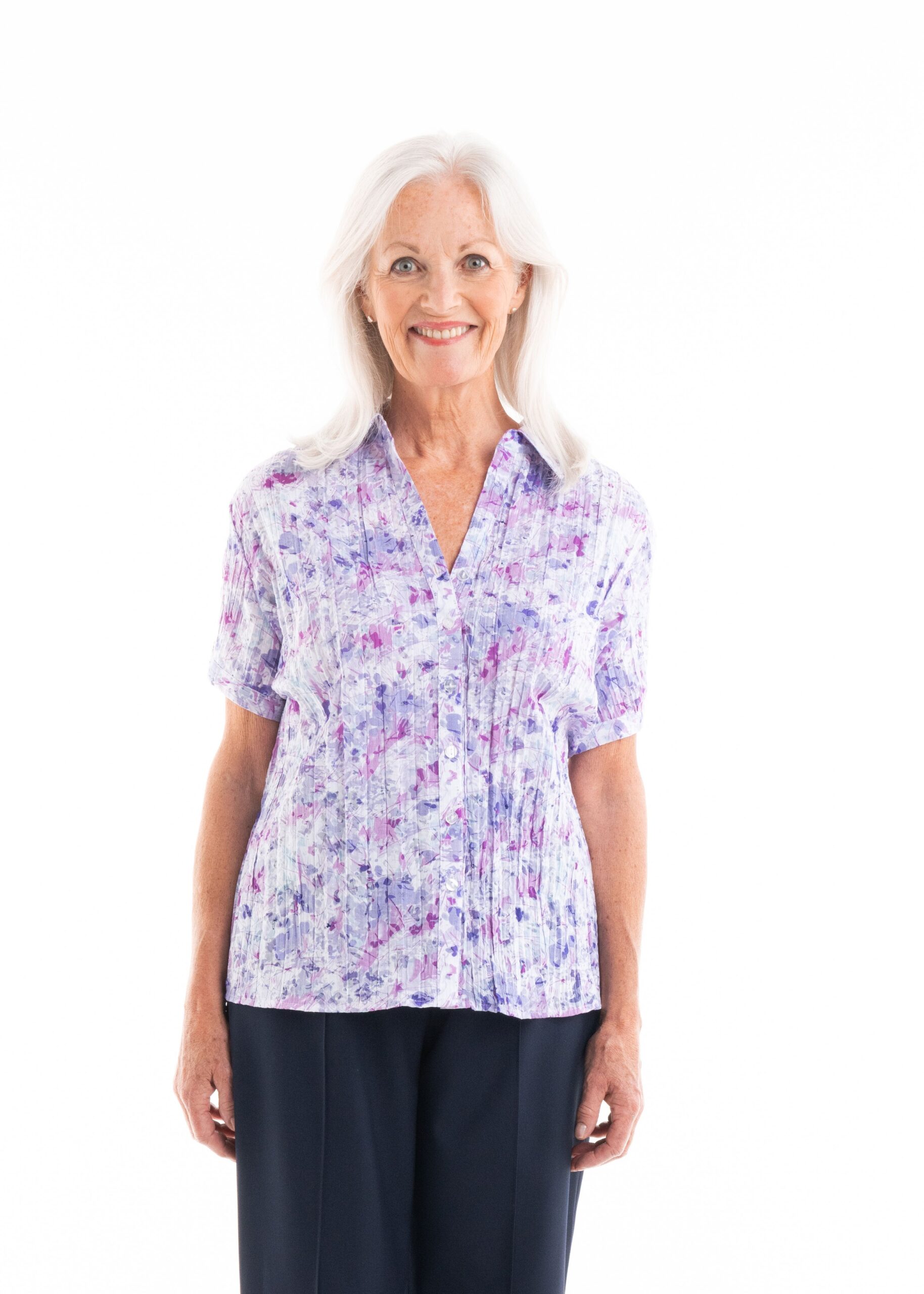 Janie Short Sleeve Shirt with velcro